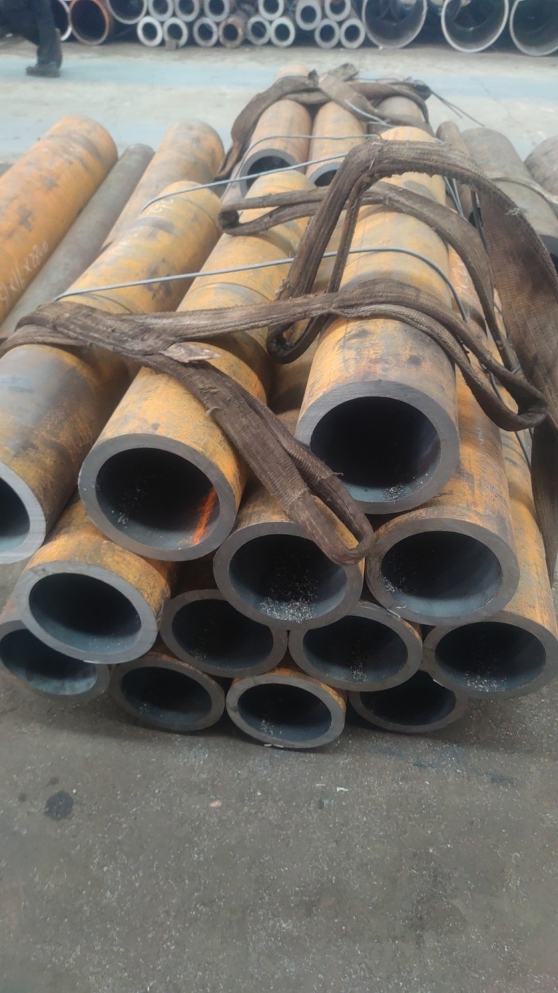 茂名茂名茂名15CrMoG无缝钢管切割